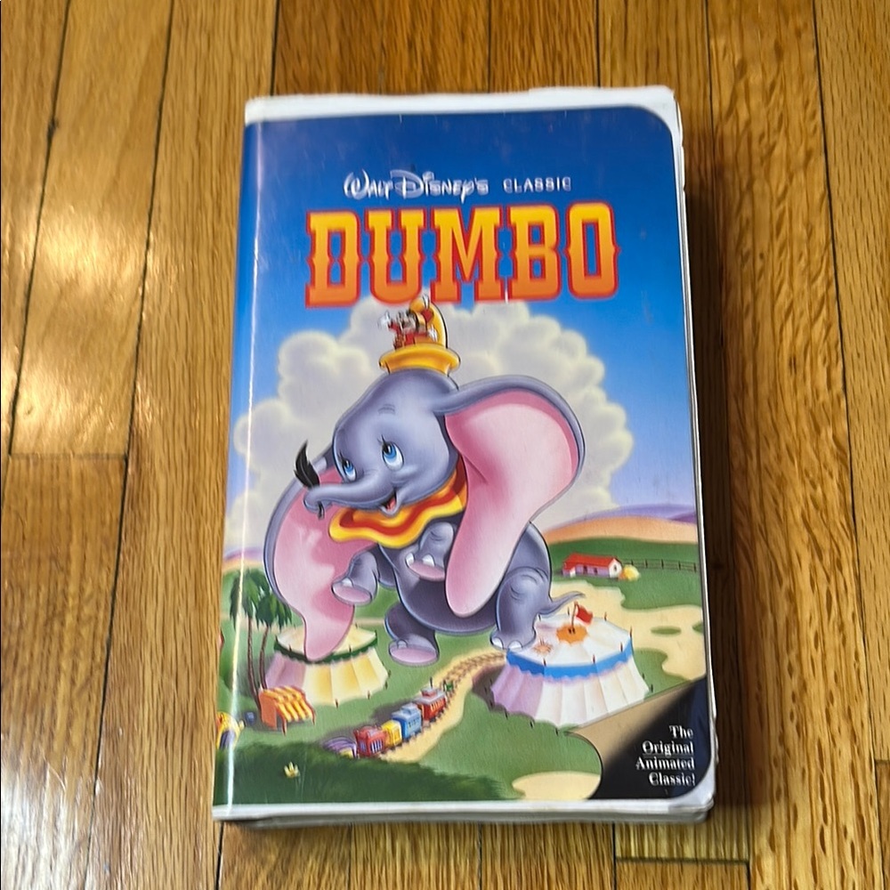 Walt Disney's Classic Dumbo VHS